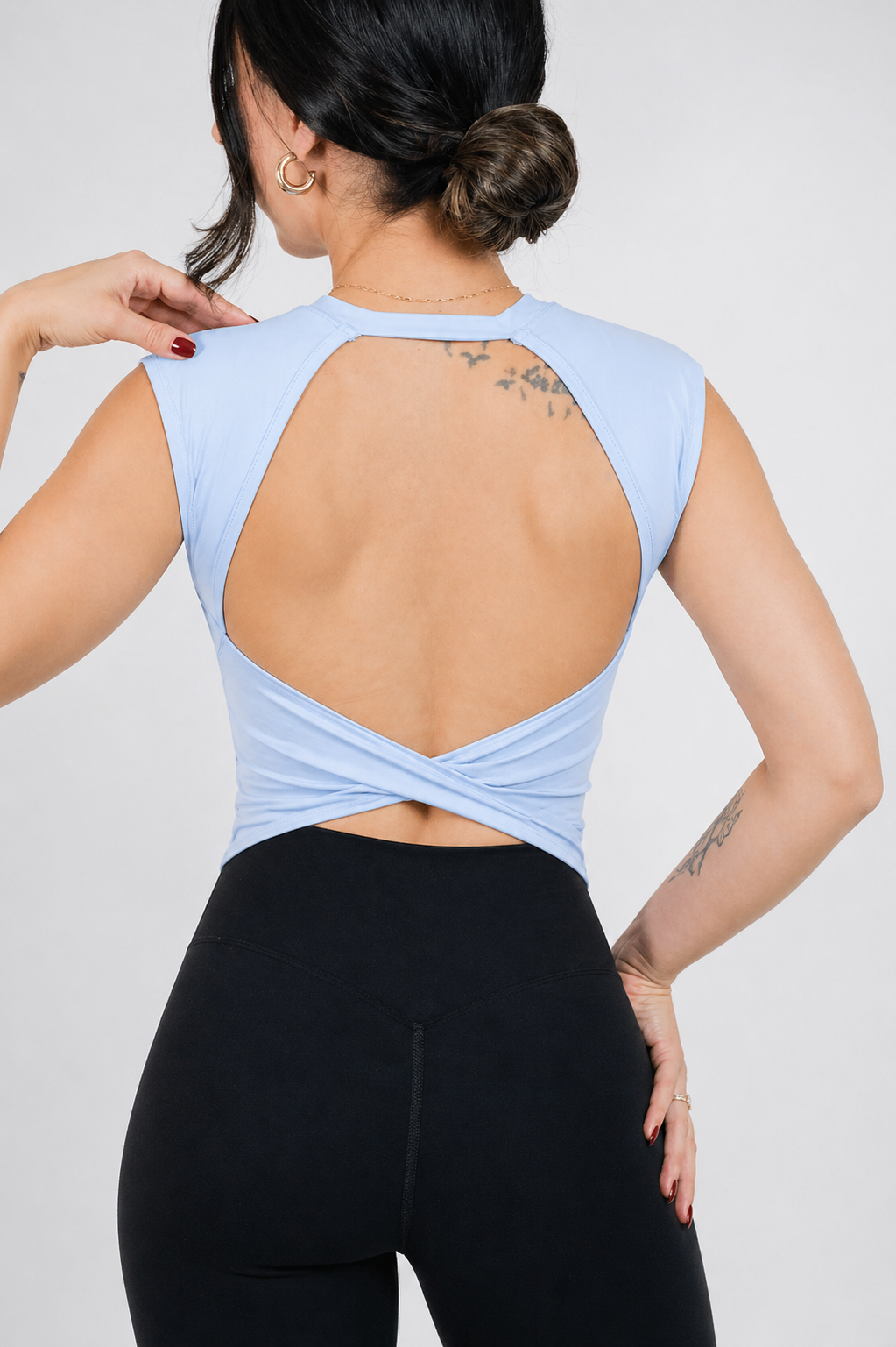 Blusa Open Back Baby blue
