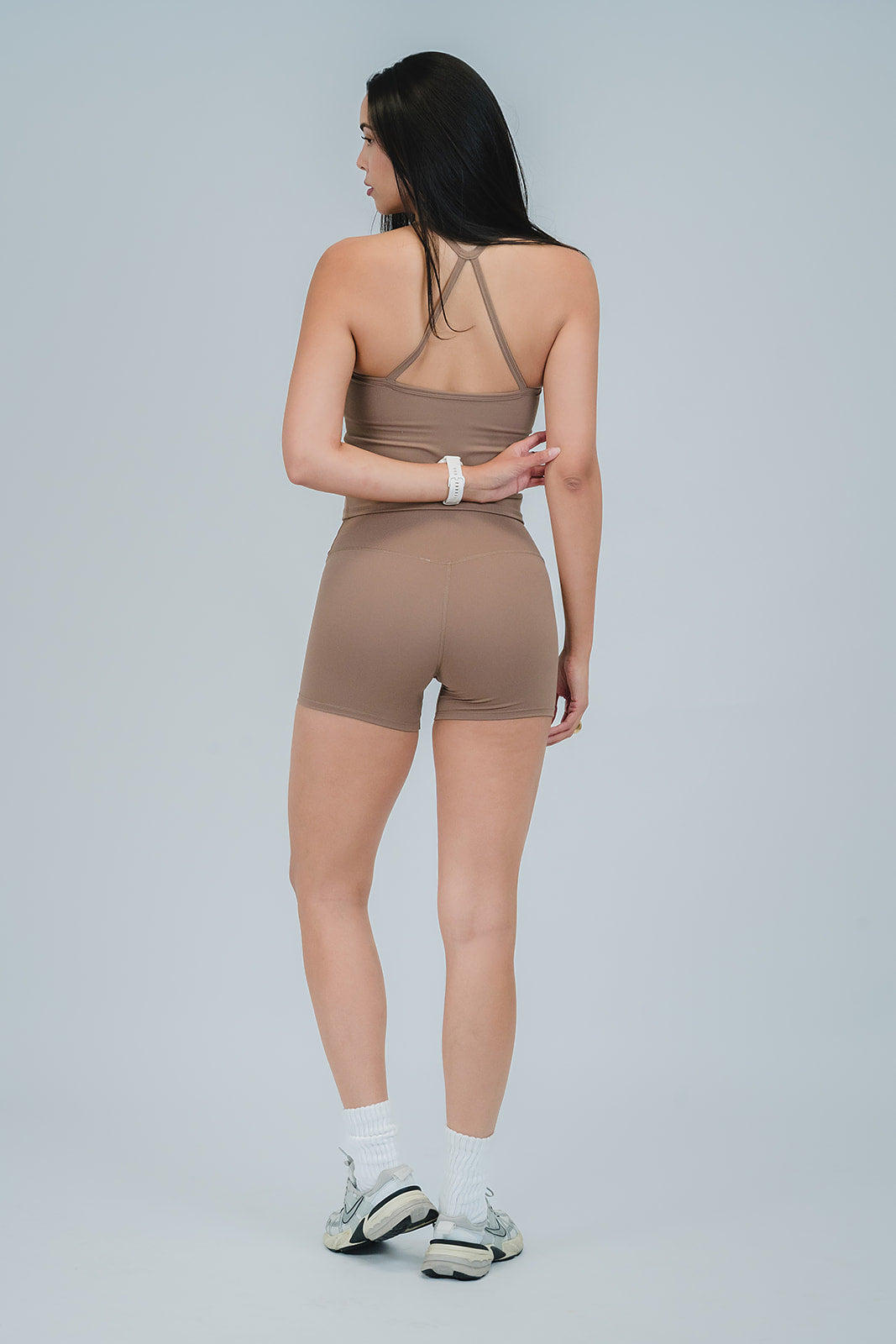 Tank Elemental Almond