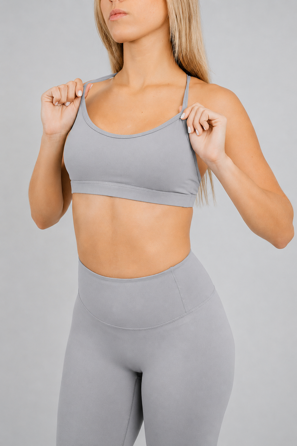 Top Empower Gris - Frente | Roberta Active